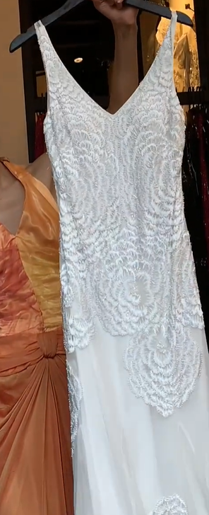 Spaghetti Strap White Prom Dress V Neck Hand Beaded Swirl Applique Flowy Chiffon Evening Gown gh9826