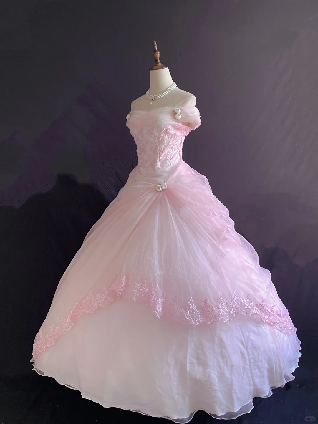 Light Pink Off Shoulder Romantic Gown, Cinched Waist, Vintage Voluminous Princess Skirt, Wedding Dress & Bridal Gown gh8226