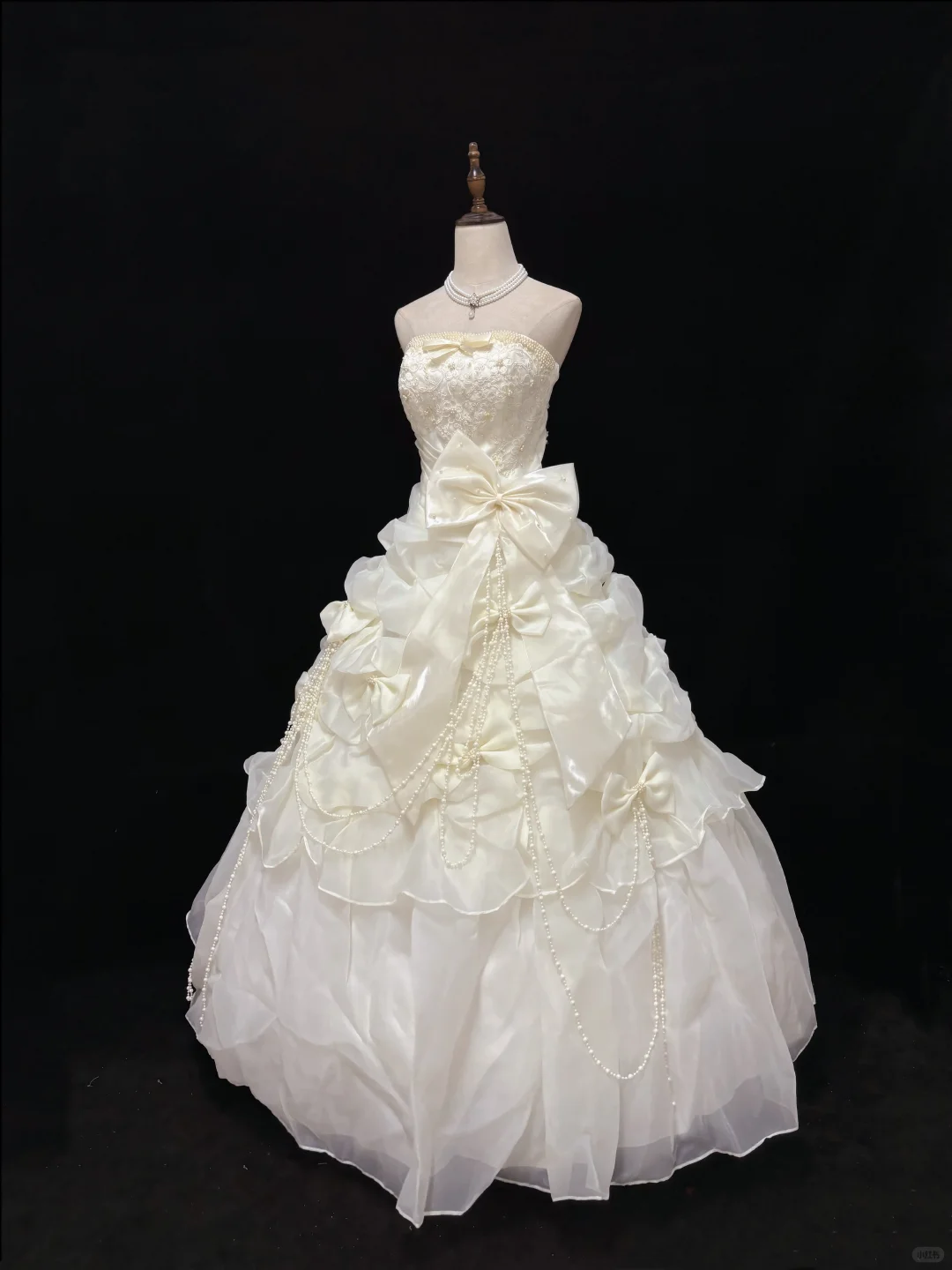 Light Apricot Strapless Romantic Gown With Bow Detail, Cinched Waist, Flowy Voluminous Skirt, Wedding Dress & Bridal Gown gh8182