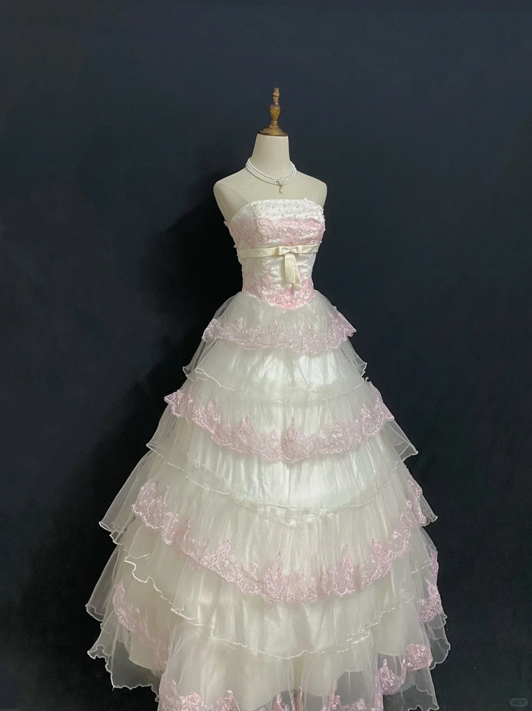 Blush Pink Strapless Romantic Gown with Embroidered Lace Trim, Fitted Waist and Fluffy Tiered Cake Skirt, Wedding Dress & Bridal Gown gh8323