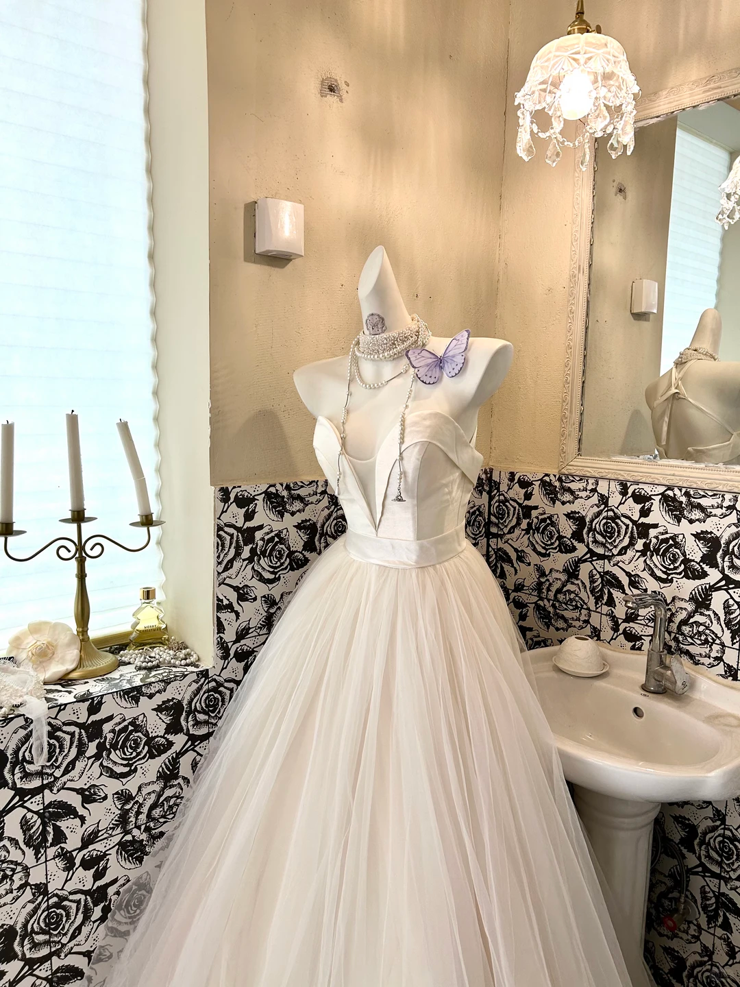 White Strapless Waist-Cinched Full Flared Long Elegant Romantic Dress, Wedding Gown gh7712