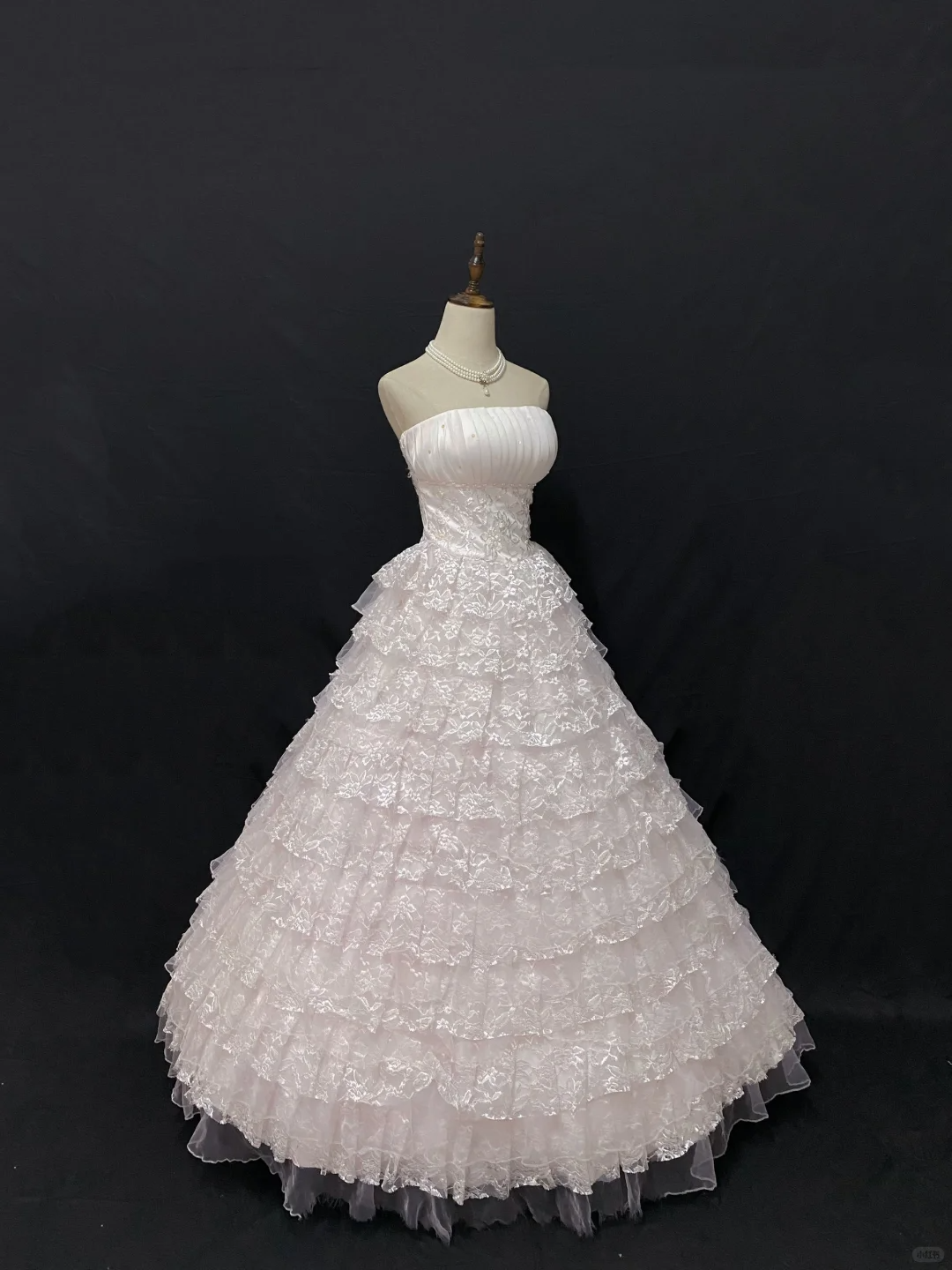 Blush Pink Strapless Lovely Romantic Gown with Cinched Waist & Voluminous Tiered Cake Skirt, Wedding Dress & Bridal Gown gh8197