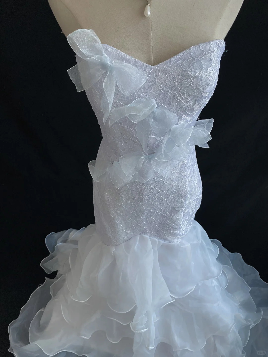 White Strapless Long Romantic Dress, Cinched Waist, Slim Bodycon Fit, Mermaid Skirt, Wedding Gown gh8115