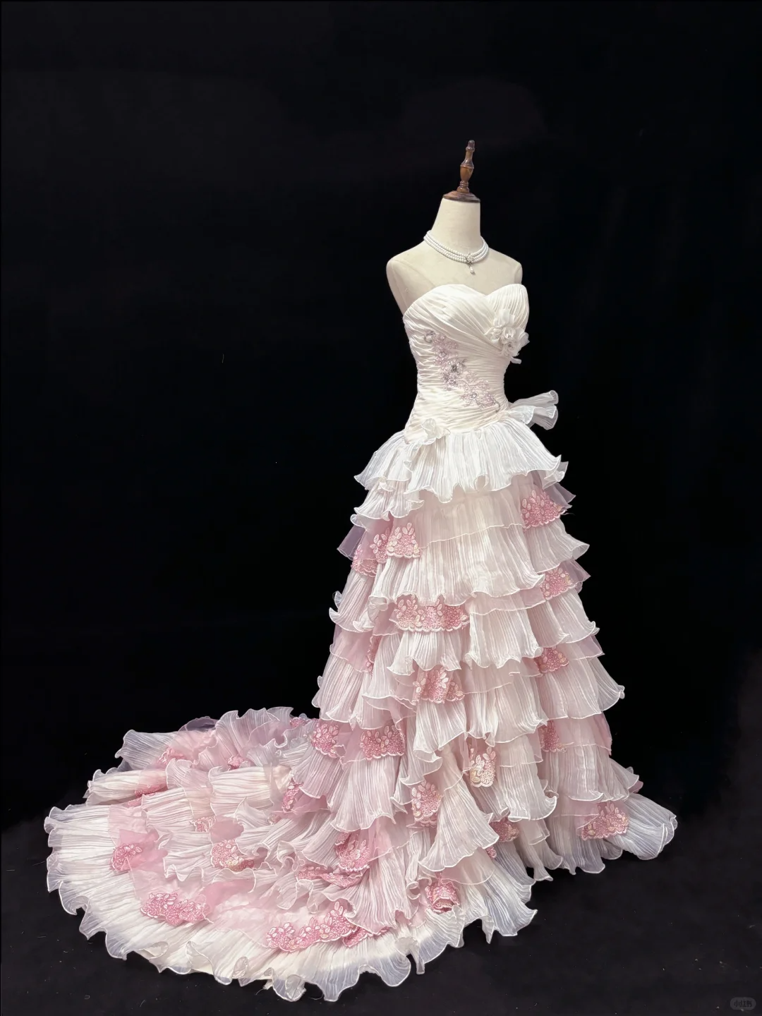 Blush Pink Strapless, Cinched Waist, Slim Fit Long Romantic Dress with Voluminous Tiered Skirt, Wedding Gown gh8076