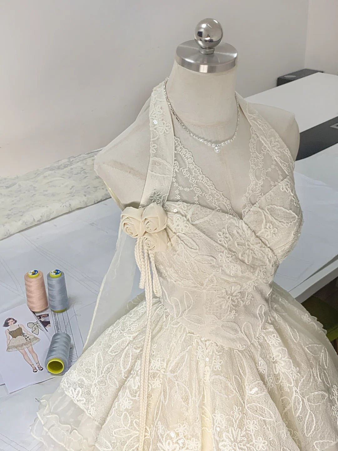 Elfenbeinweiß Süßes Elegantes Nettes Kurzes Spitzen-Chiffon-Heimkehrkleid Ballkleid Abendkleid Partykleid gh4187