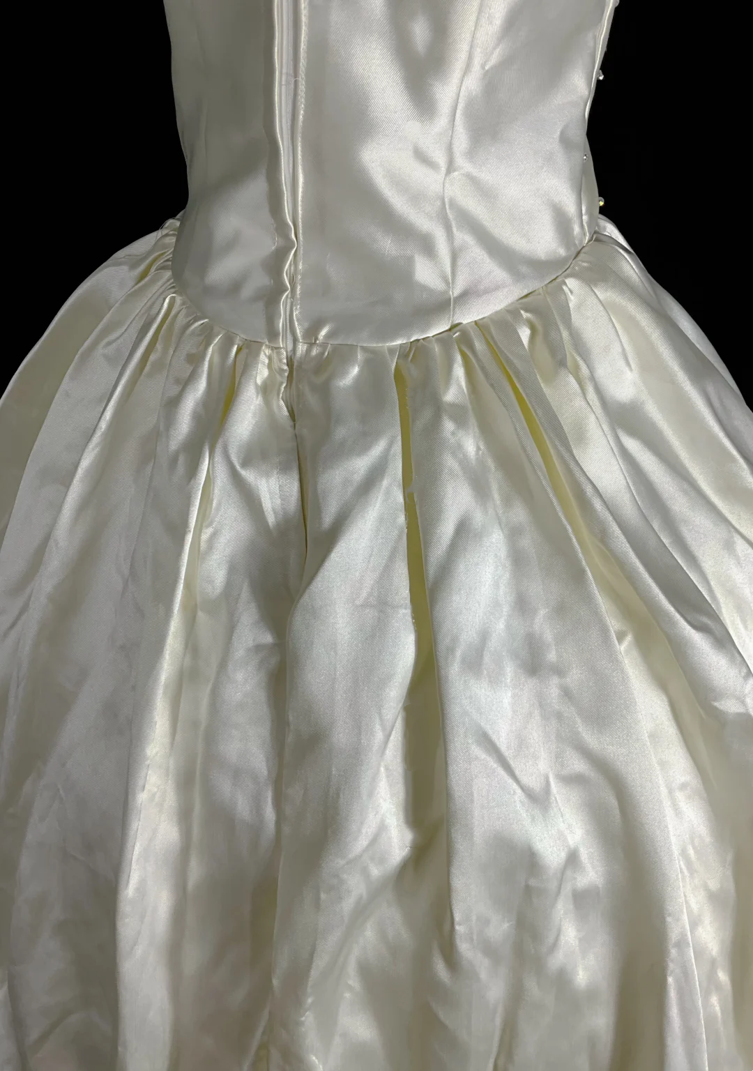 Apricot White Strapless Waist-Cinched Voluminous Skirt Evening Gown for Parties & Balls gh7159