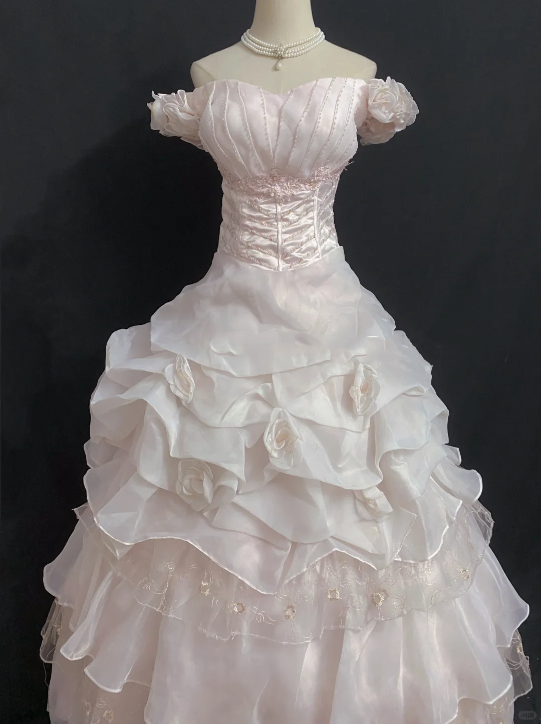 Blush Pink Off-the-Shoulder Long Romantic Wedding Dress, Cinched Waist, Voluminous Princess Skirt gh8344
