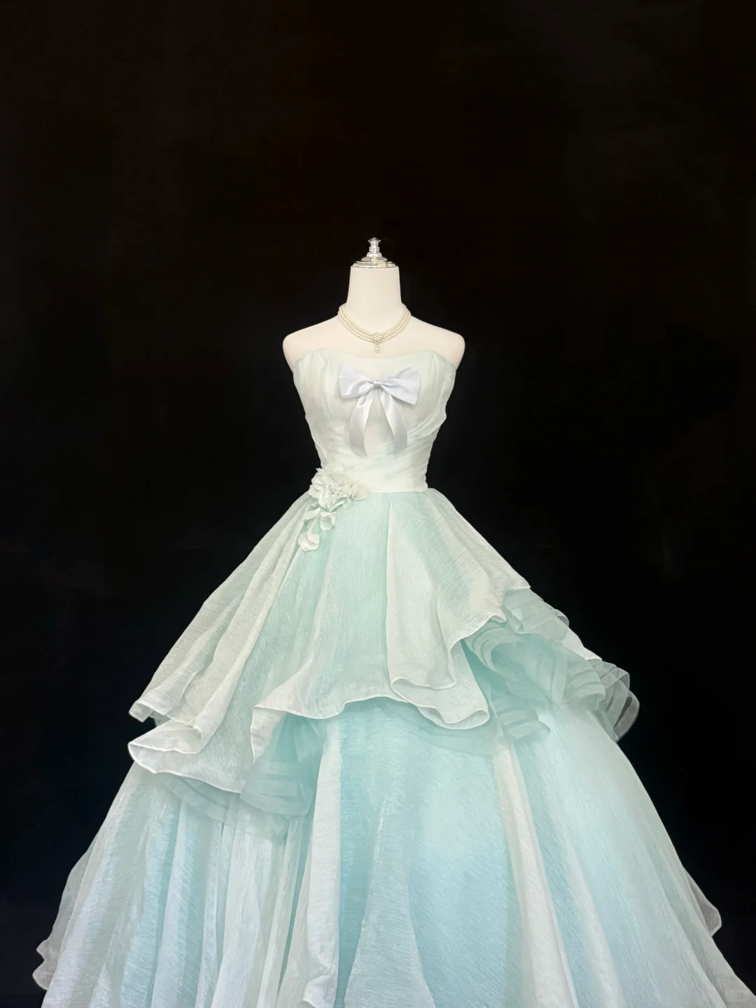 Light Blue and White Color Block Strapless Cinched Waist Voluminous Princess Skirt Romantic Dress, Wedding Gown gh7859