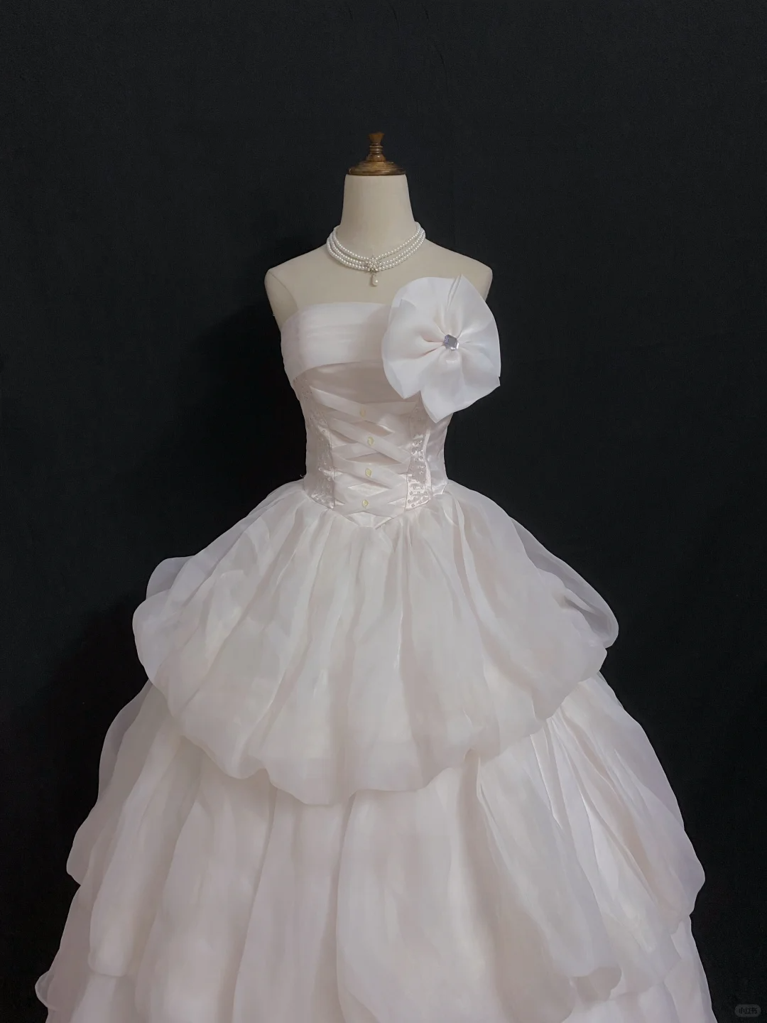 Blush Pink Gentle Strapless Long Romantic Wedding Dress, Cinched Waist, Voluminous Princess Skirt gh8347
