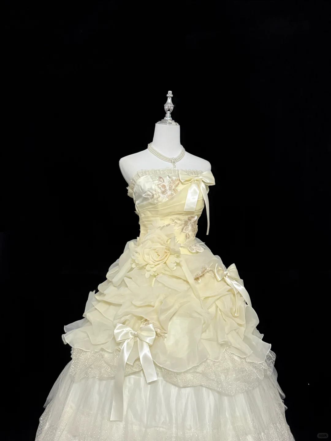 Pale Yellow Strapless Cinched Waist Voluminous Princess Skirt Long Romantic Dress, Wedding Gown gh7861