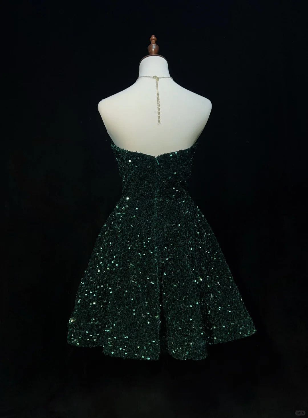 Grünes glänzendes Prinzessinnen-Pailletten-Kurzes Retro-Mode-Heimkehrkleid-Abschlussballkleid-Abendkleid gh4368