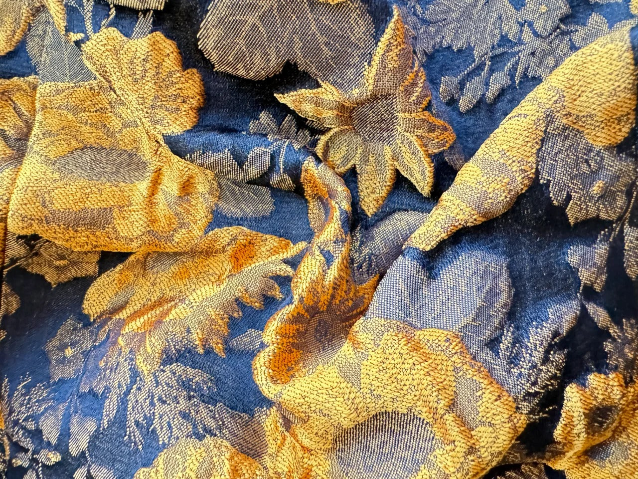 Gelbes, modisches, kurzes, dreidimensionales, geprägtes Jacquard-Stoff-Satin-Heimkehrkleid, Geburtstagspartykleid, Cocktailpartykleid, Abendkleid, Ballkleid, Abendkleid, gh3964