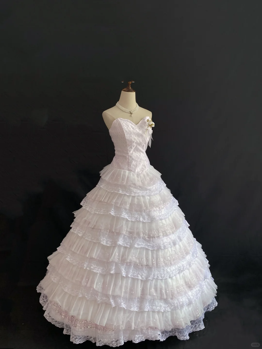 Blush pink strapless romantic gown with fitted waist and fluffy tiered cake skirt, wedding dress and bridal gown gh8215