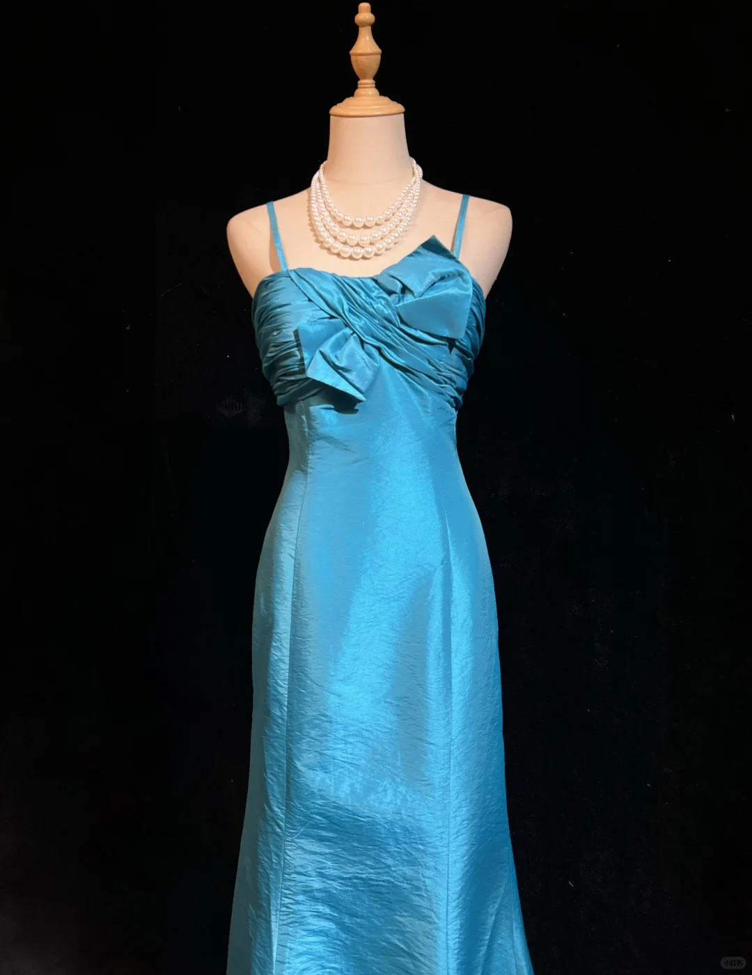 ✨Girlhomeshops-Lake Blue Spaghetti Strap Satin Mermaid Gown 3D Bow gh10140