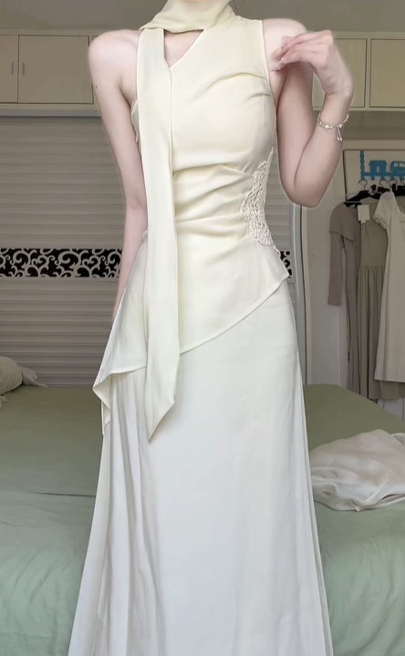 Cream White Halter Neck Long Evening Gown, Cut‑Out V‑Neck Asymmetric Overlay Lace Side Detail A‑Line Floor‑Length Formal Prom Dress gh8980