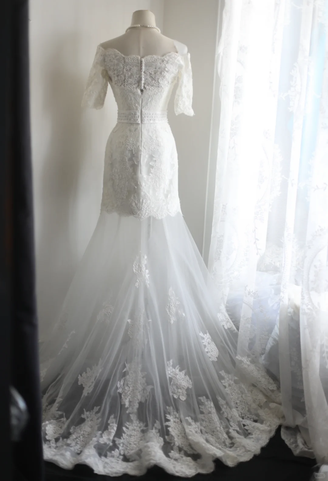 Off‑the‑Shoulder Mermaid Wedding Dress, Lace Elbow‑Length Sleeves Pearl Beaded Waistband Illusion Tulle Lace Train Bridal Gown gh9116