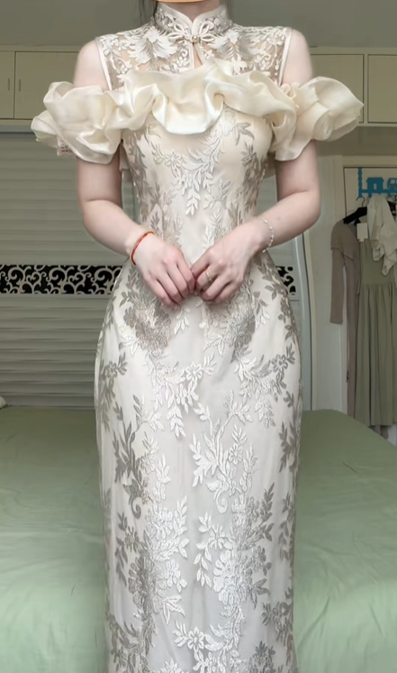 New Chinese Style Cheongsam Long Evening Gown, Stand Collar Off‑Shoulder Ruffle Floral Lace Mermaid Formal Dress for Banquet Party gh8959