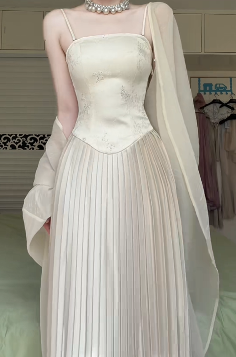 Cream Strapless Long Evening Gown, Beaded Embroidered Bodice Pleated Maxi Formal Prom Dress gh9025
