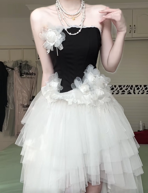 Black‑White Contrast Tulle Prom Gown, Strapless 3D‑Floral Tiered High‑Low Hem Evening Dress gh9046