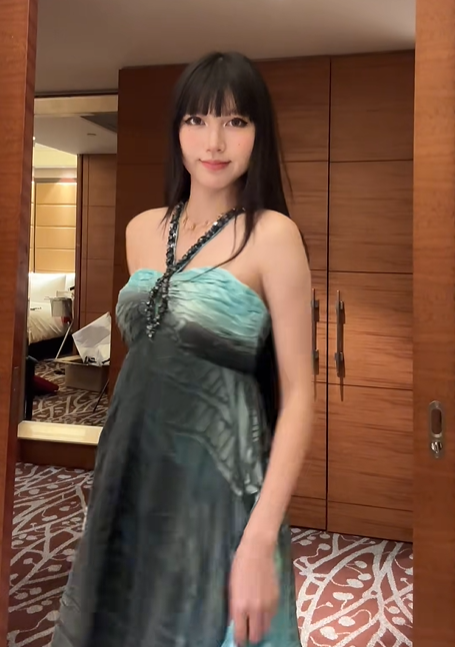 Light Green Vintage Ombre Halter Luxury Prom & Evening Party Dress gh8397