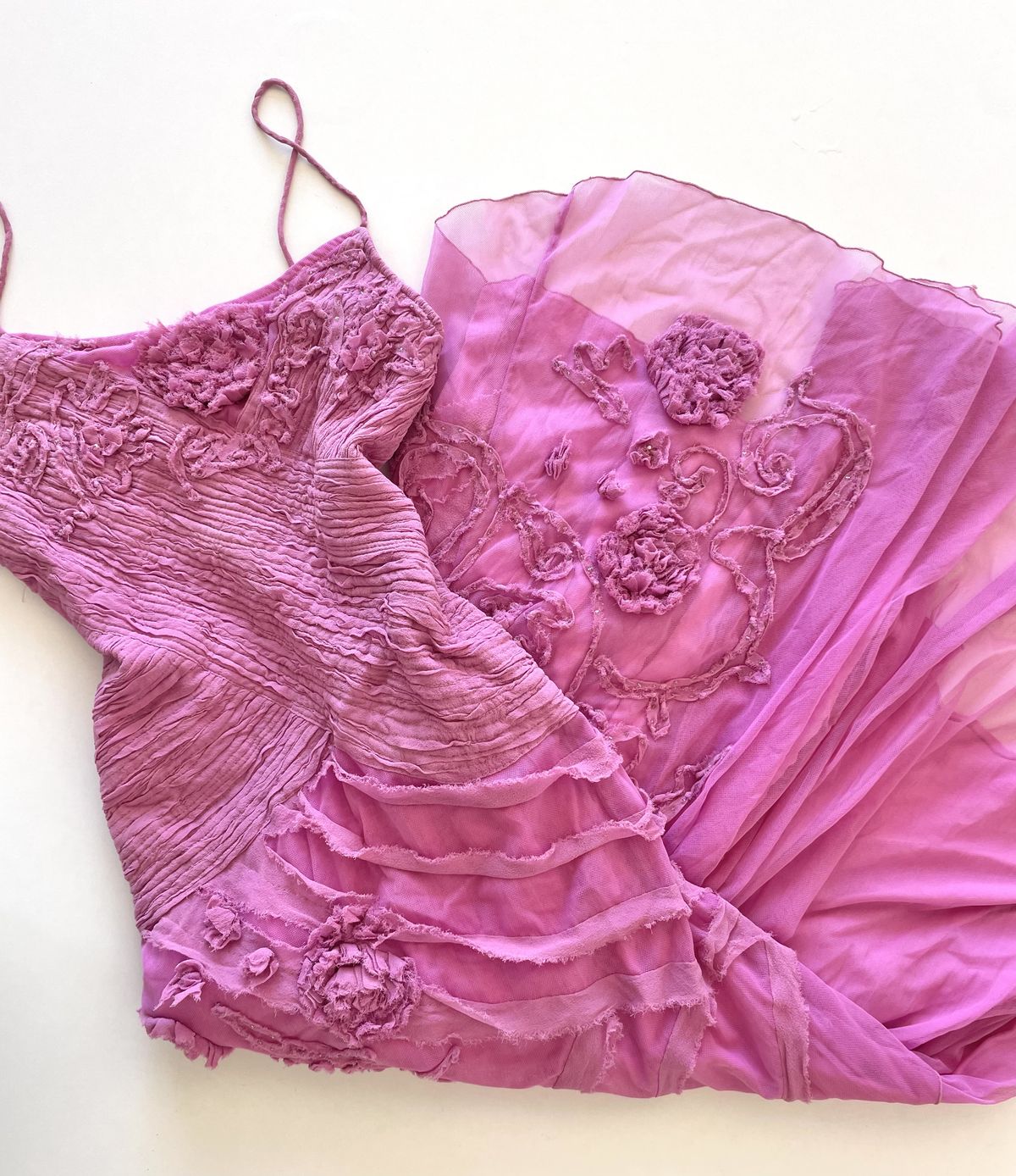girlhomeshops - Zartes und elegantes langes Chiffonkleid mit rosa Blumenmuster gh6266
