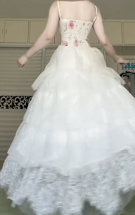 Ivory Pink Rose Print Satin Strapless‑Strap Ball Gown, Sweetheart Lace Bodice Big Bow Sash Multi‑Layer Lace A‑Line Formal Prom Dress gh8972