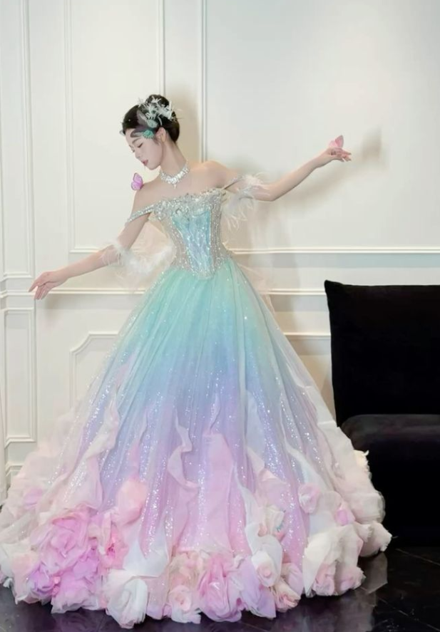 ✨Girlhomeshops-Ombre Sparkly Ball Gown 3D Floral Rhinestone Prom Dress gh10181