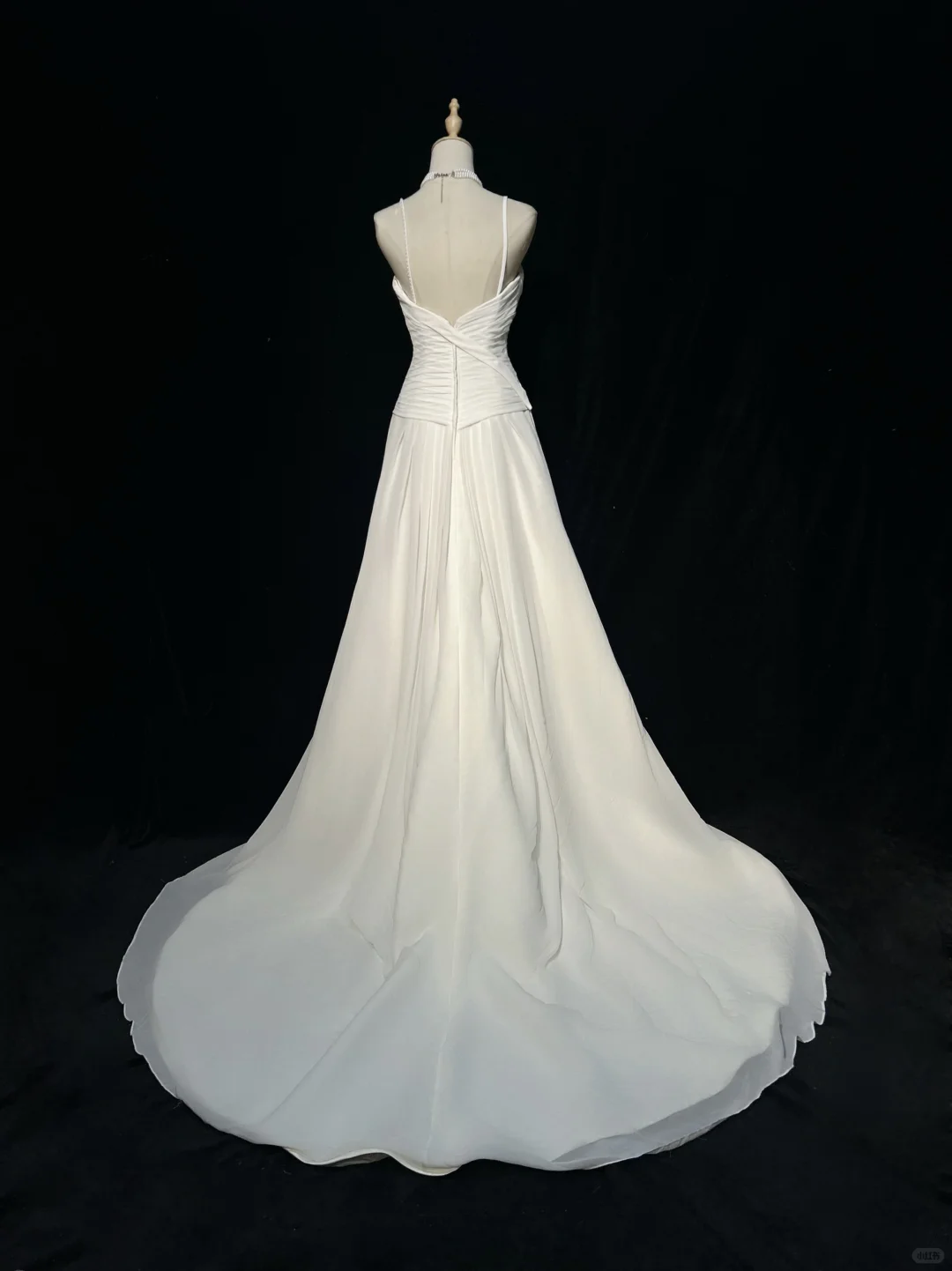 ✨Girlhomeshops-White Spaghetti Strap Sweetheart Chiffon Wedding Gown Sweep Train gh10145