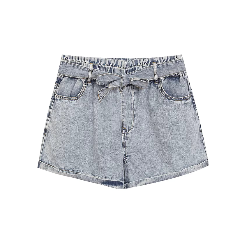 Sommerliche, gewaschene Jeansshorts aus 100 % Baumwolle mit elastischem Bund, Taschen und weitem Bein in A-Linie, Modell 11374