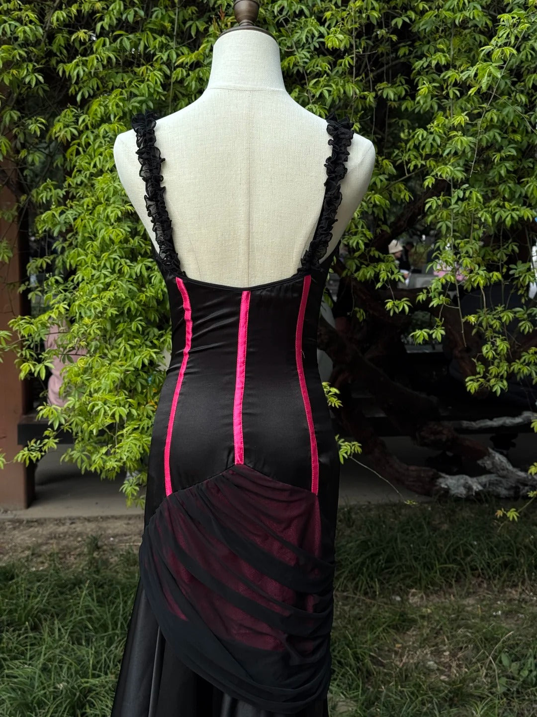 Black Pink Lace Fashion Retro Elegant Exquisite Heart Shape Neck Long Tulle Sexy Prom Dress Evening Dress Party Dress gh4143