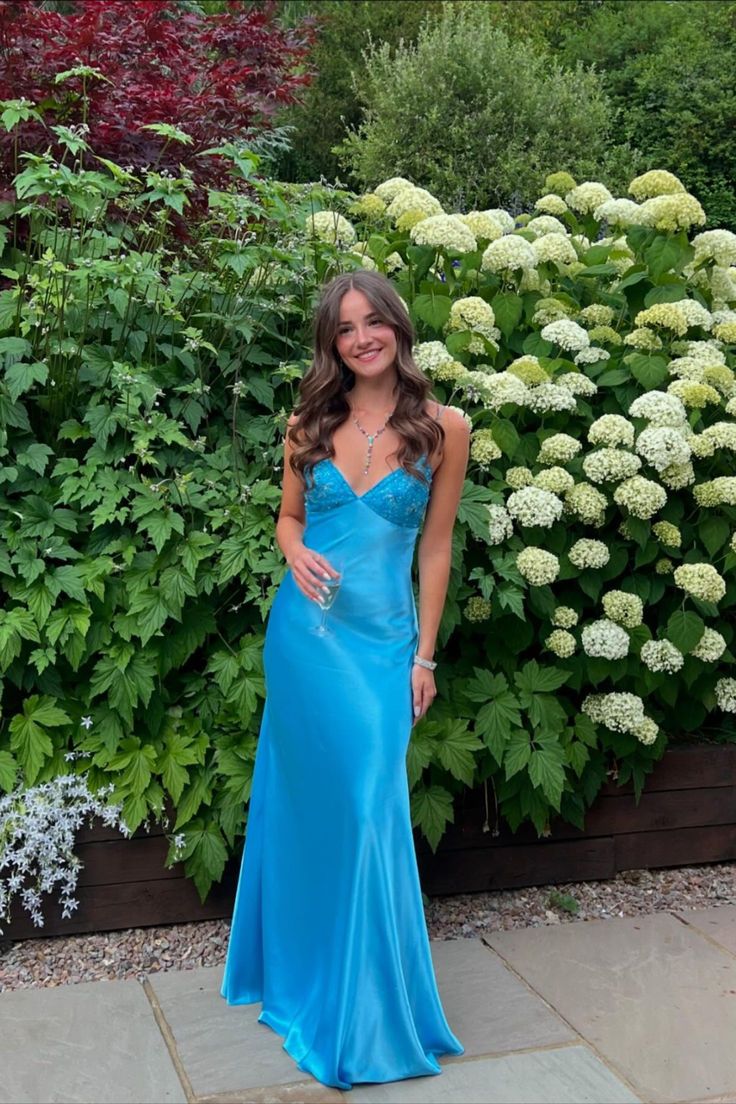 Robe de soirée longue à paillettes et perles bleues Robe de bal Robe de soirée gh3040