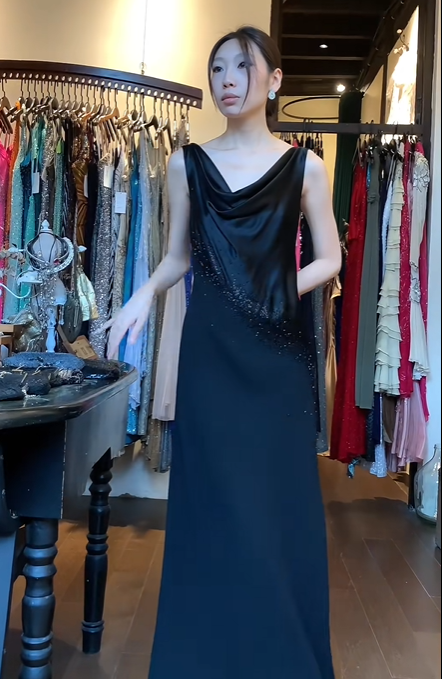 Sleeveless Black Satin Evening Gown Cowl Neck Diagonal Beaded Column Long Prom Dress gh9688