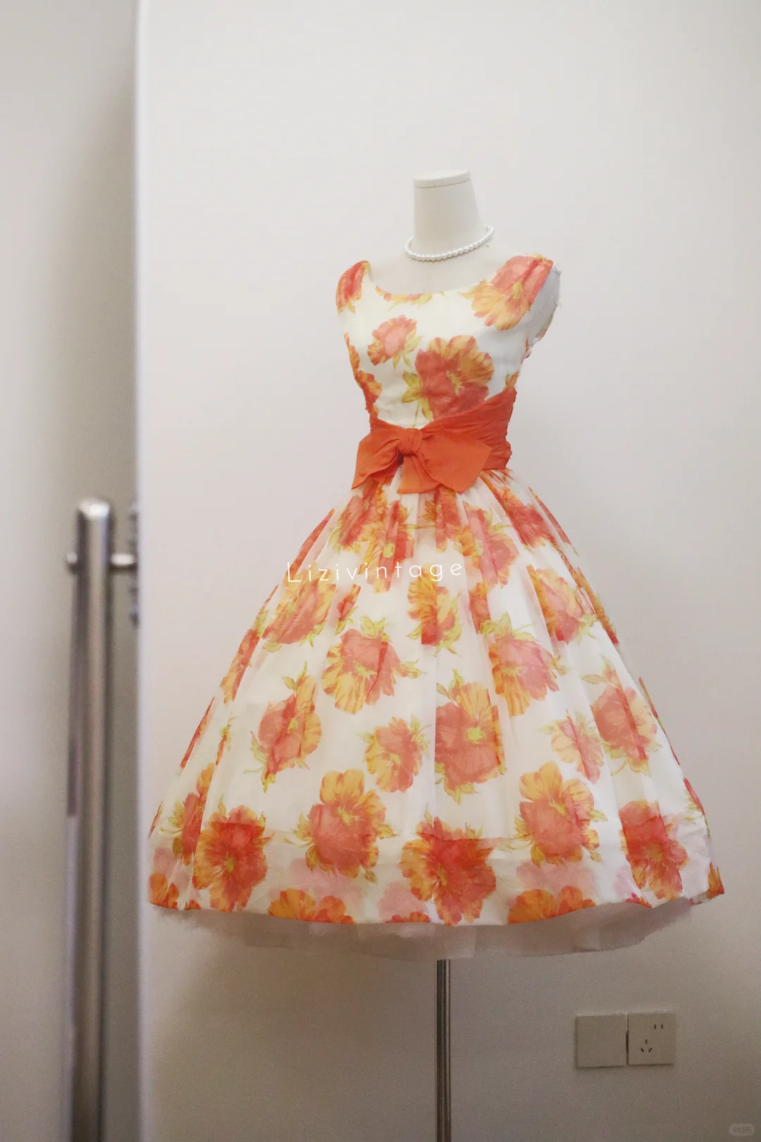 Vintage Orange Floral Homecoming Dress Sleeveless Square Neck Full Skirt Cocktail Gown gh9394