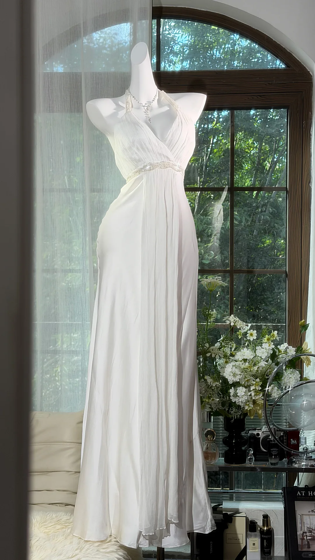 White Halter V-Neck Crinkled Chiffon Long Evening Dress, Beaded Waist A-Line Flowy Formal Gown gh9505