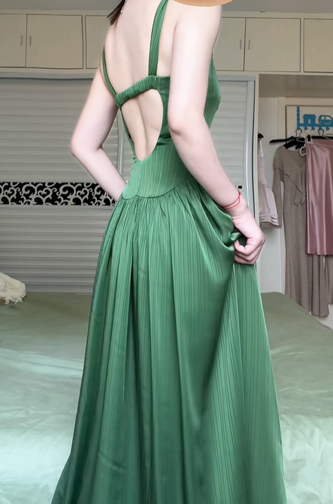 Vintage Dark Green Square Neck Wide‑Strap Long Evening Gown, Vertical Textured Satin A‑Line Prom Dress gh9022