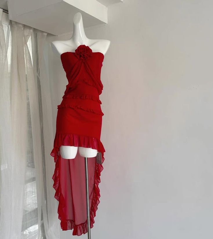 Rotes kurzes Chiffon-Kleid mit Blumenrüschen, für den Heimkehrtag, Partykleid gh4585