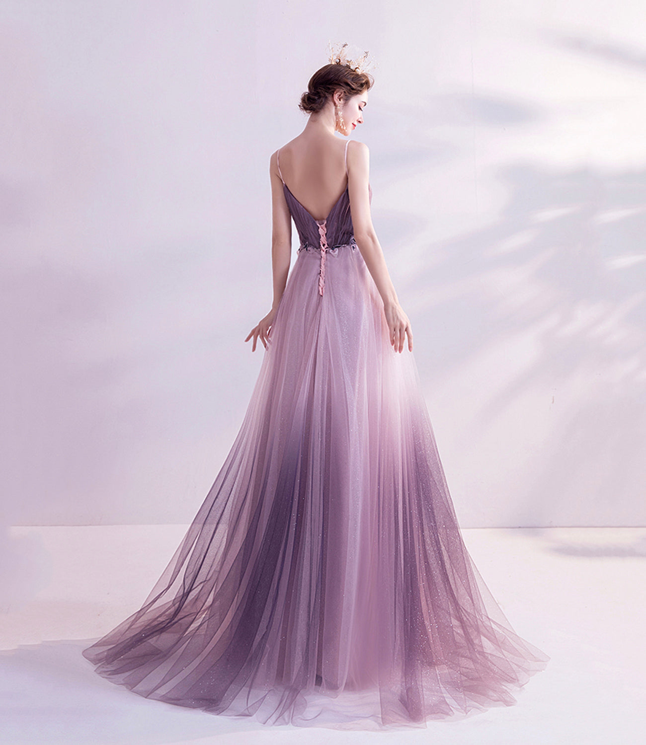 Robe de soirée longue en tulle violet à paillettes 10479