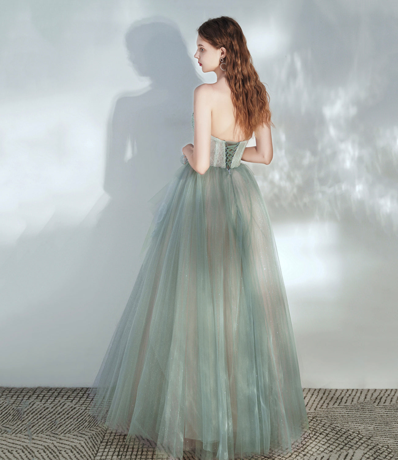 Grünes langes Ballkleid aus Tüll Spitze Abendkleid in A-Linie 10379