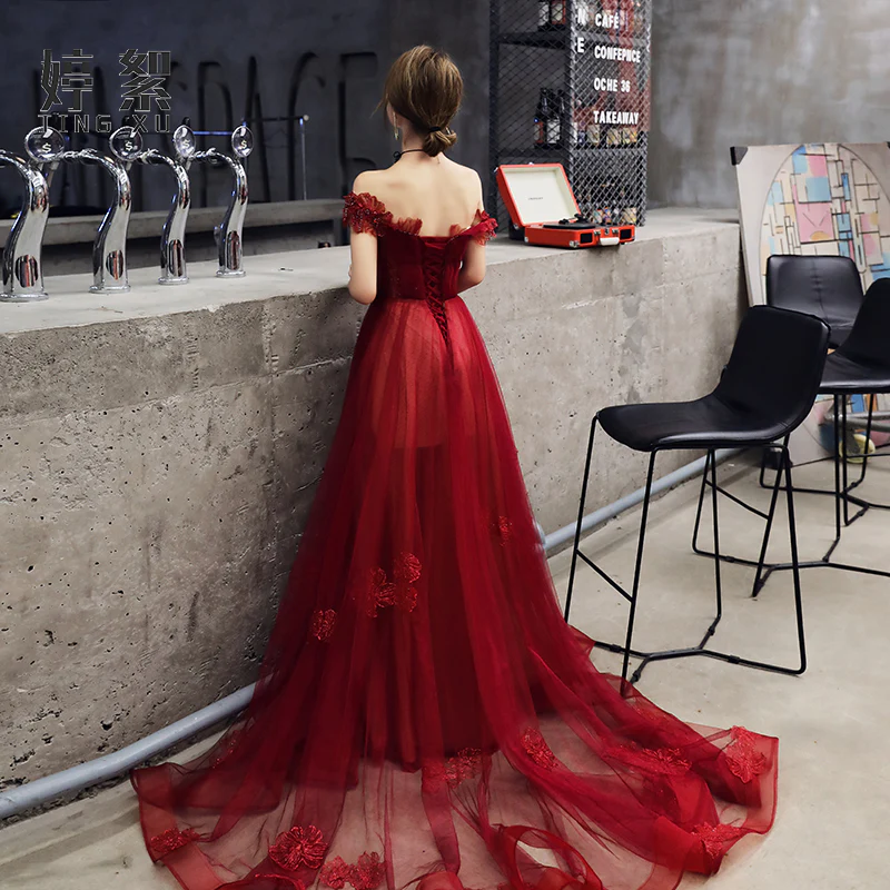Weinroter Tüll mit Perlen und Spitze Schulterfreies Abendkleid, Weinrotes Ballkleid gh202
