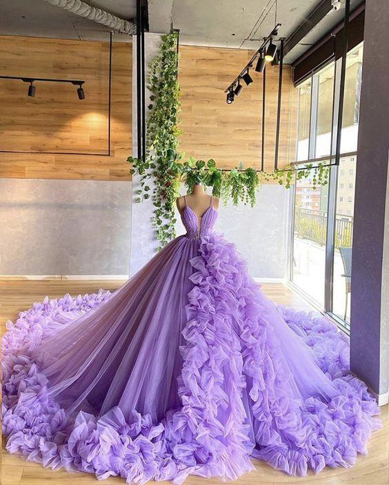 Lila wunderschöne Mode V-Ausschnitt Perlen lange Tüll bodenlangen Trailing Ballkleid Ballkleid Abendkleid Brautkleid gh1803
