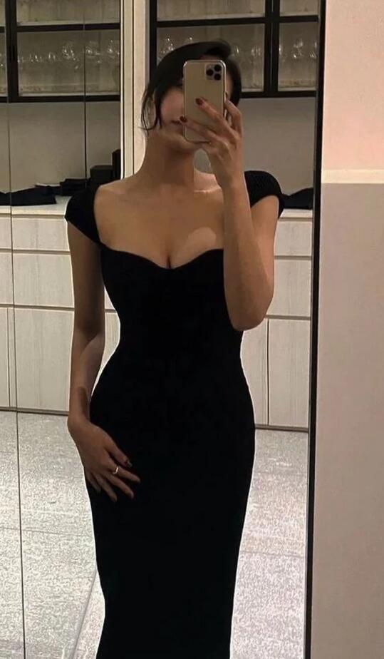 Simple Floor Length Black Prom Evening Dress With Cap Sleeves gh2566