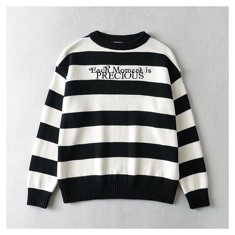 Versatile lazy embroidered letter long sleeved sweater 7741