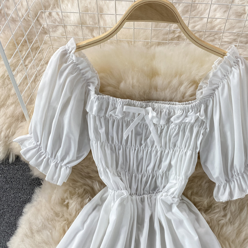 Jolie robe trapèze à manches bouffantes 610