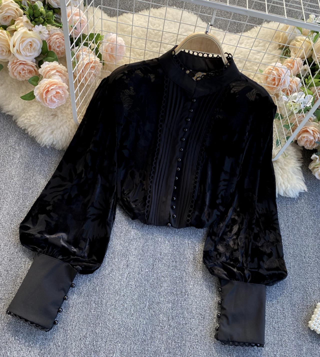 Stylische Langarmshirts 340