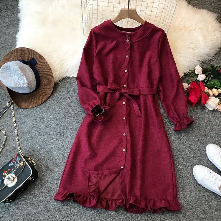 Rüschen-Schnürkleid mit Rundhalsausschnitt und hoher Taille 3398