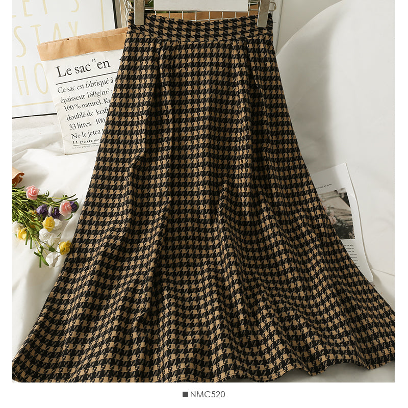 Hong Kong Vintage Plaid high waist medium length skirt with large hem 2568