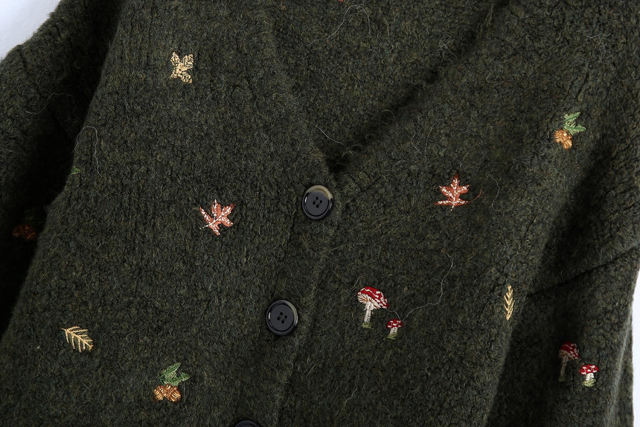 Autumn women's embroidered cardigan jacket 1344