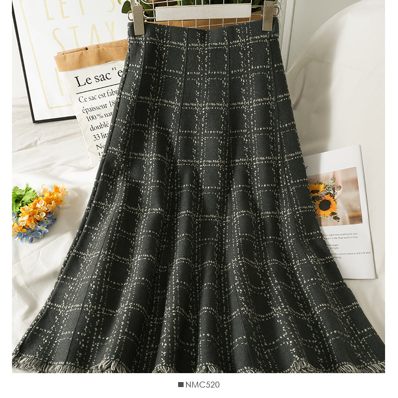 Slim Plaid medium length skirt with tassel Knit Skirt 2586
