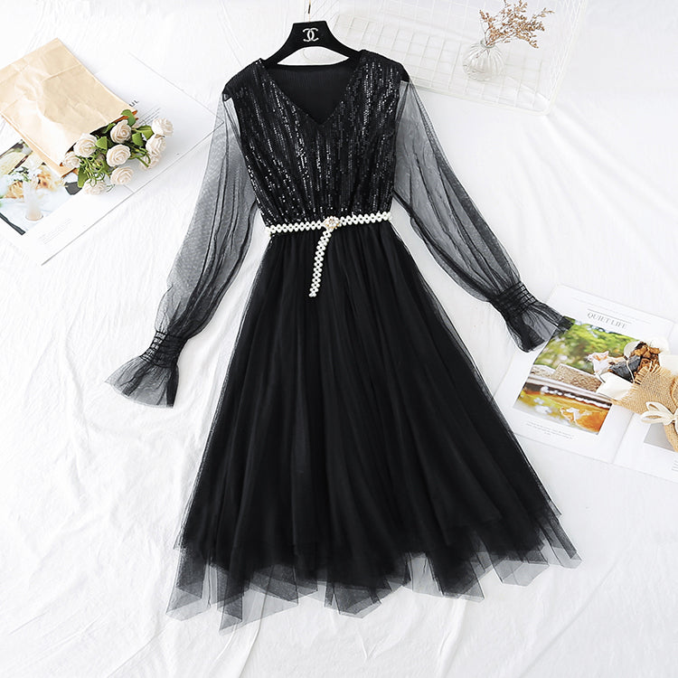 Women's dress with bottomed skirt shows thin temperament and gentle style 2375