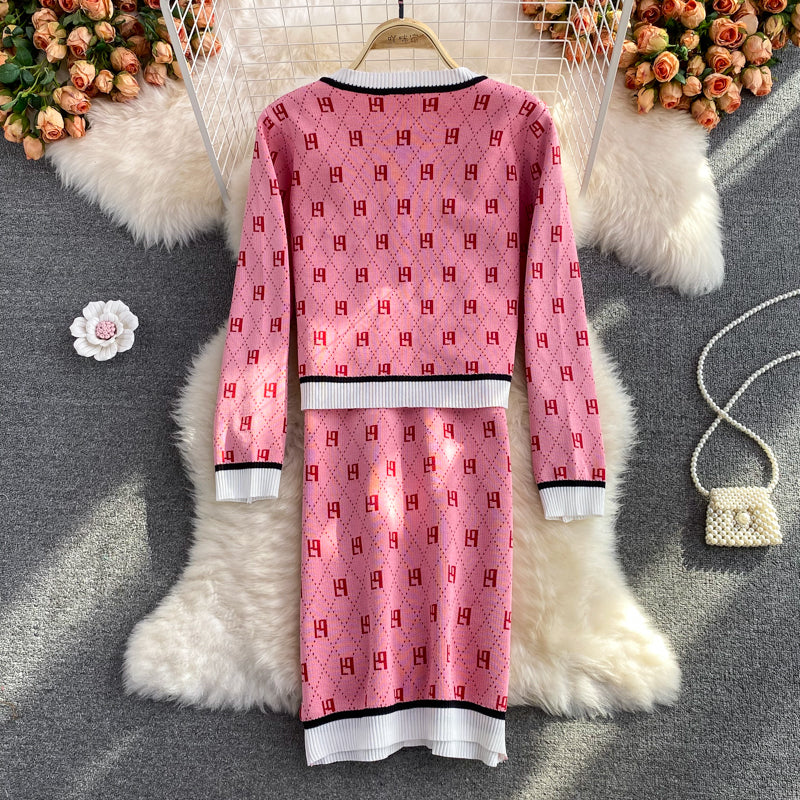 Knitted cardigan two piece V-neck suspender dress 3260